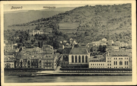 Postcard Boppard am Rhein, city view, middle section of the Rhine promenade, hill in the background