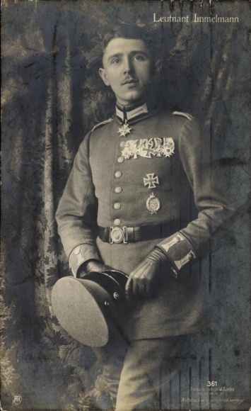 Postcard Fighter Pilot First Lieutenant Immelmann, RPH, Iron Cross, Pour le Merite