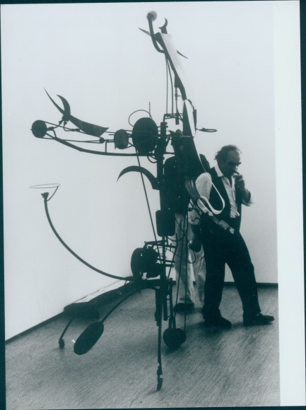 Photo exhibition L&#39;Esprit de Tinguely 2000, Jean Tinguely, Kunstmuseum Wolfsburg, Meta Matics No. 17