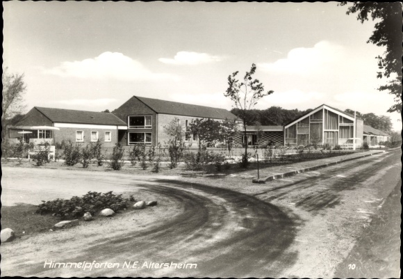 Postcard Himmelpforten in Lower Saxony, view of the retirement home