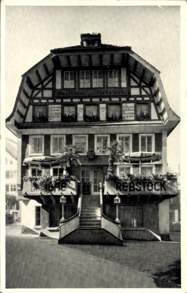 KP Einsiedeln Canton Schwyz Szwajcaria, Gasthaus Rebstock, Hotel de la Vigne, tradycyjna architektura