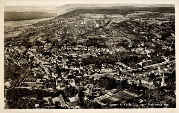 Postcard Grötzingen Baden Württemberg, aerial photograph of Grötzingen, landscape, houses, airplane perspective