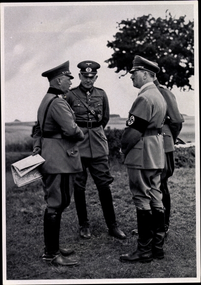 Collective picture Adolf Hitler, Reich Minister of War Werner von Blomberg, collective work 15 picture 146