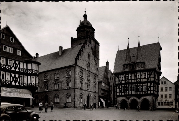foto Alsfeld in Hessen, marktplein, 1958