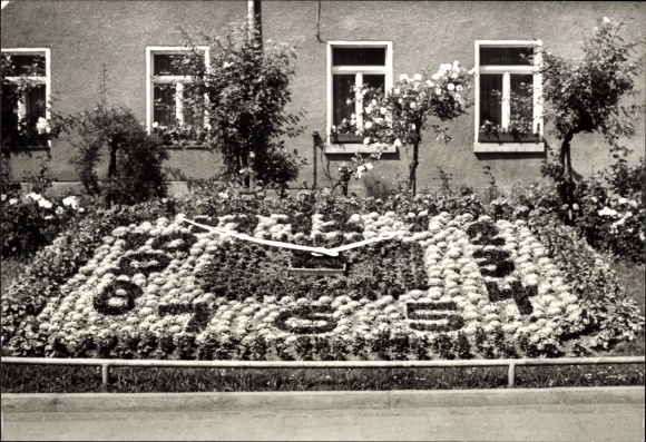 PC Greiz im Vogtland, flower clock in the Lenin Park