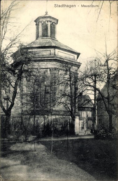 PC Stadthagen in Lower Saxony, mausoleum