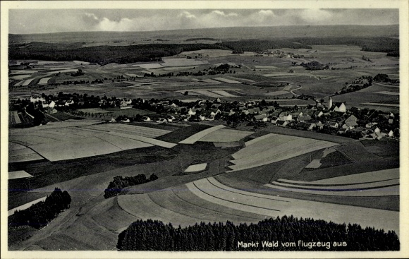 Ak Markt Wald im Unterallgäu, Fliegeraufnahme
