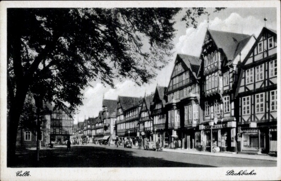 Postcard Celle in Lower Saxony, historic half-timbered houses, Stechbahn, lively street, atmosphere
