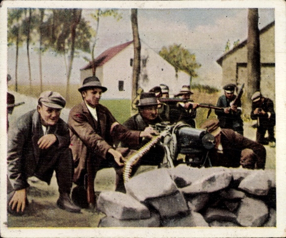Collective picture The post-war period 41, May 1921, Annaberg Upper Silesia, Polish insurgents, barricade