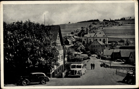 Ak Wildflecken in de Rhön Neder-Franken, straatgebied in de stad, kerk, auto, bus