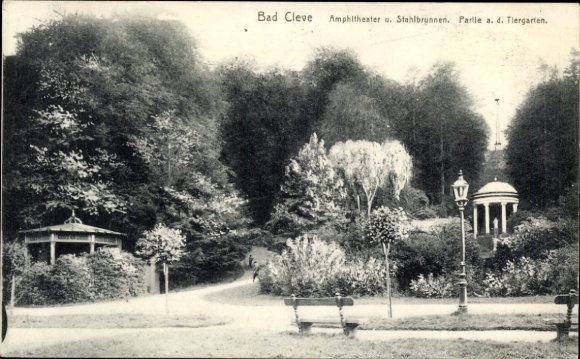 Ak Bad Cleve Kleve am Niederrhein, Amphitheater und Stahlbrunnen, Tiergarten, Landschaft, Bäume, 