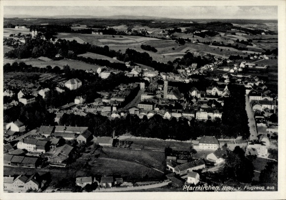Postcard Pfarrkirchen in Lower Bavaria, aerial view of building, landscape, city view