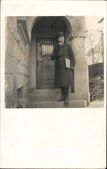10 old photo PC men, various motifs