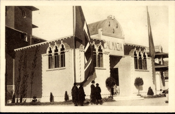 Postcard Milano Milan Lombardia, Pavilion DALMAZIA, Foire de Milan, historical architecture, flags