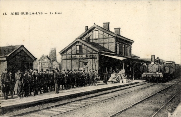 Postcard Aire sur la Lys Pas de Calais, station, platform, railway