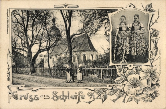 Postcard Schleife in Upper Lusatia, church, women in Wendish costume