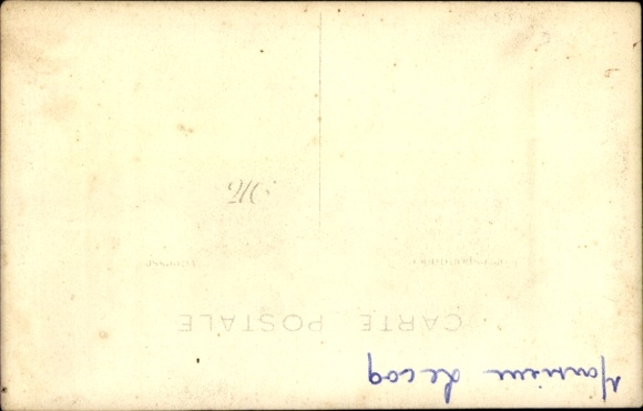 Photo Postcard French soldiers in uniforms, medics, I WK