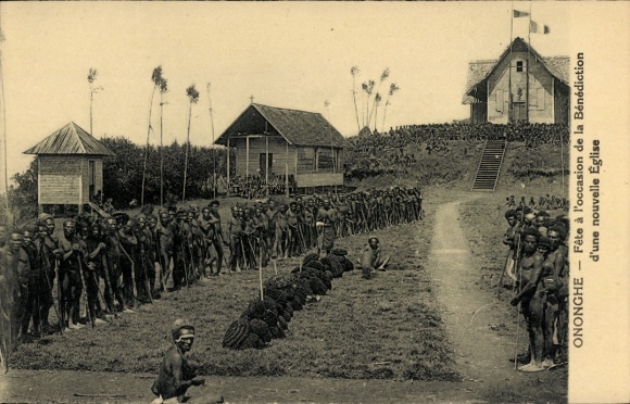 Ak Ononghe Papoea-Nieuw-Guinea, Fête à l'occasion de la Bénédiction d'une Eglise
