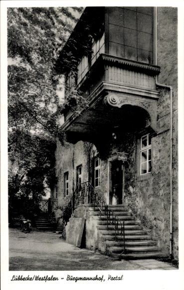Postcard Lübbecke in Westphalia, Burgmannshof, Portal