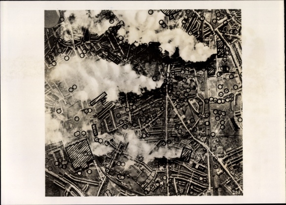 Photo Heinrich Hoffmann, Coventry West Midlands England, German bombs on armaments works, Dec 1940