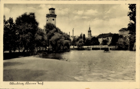 Ak Altenburg in Thüringen,  kleiner Teich, Turm, Bäume, Wasser
