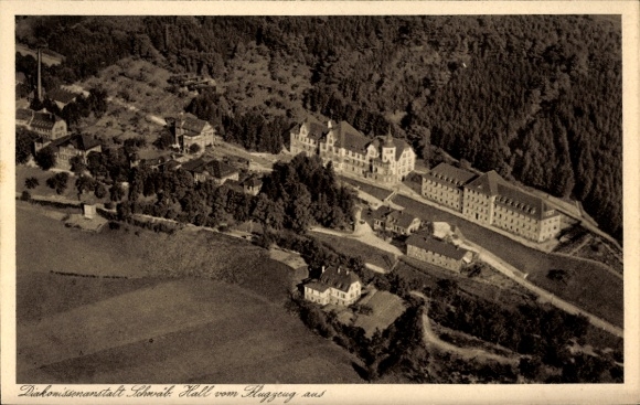 Ak Schorndorf im Remstal Württemberg, Luftaufnahme, Diakonissenanstalt Schwab Hall, Gebäude und W