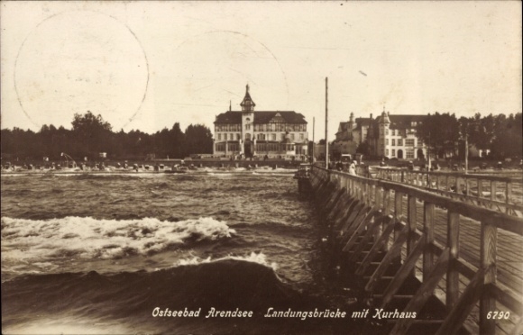Ak Ostseebad Arendsee Kühlungsborn, Landungsbrücke, Kurhaus