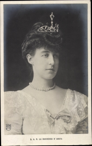Postcard HRH The Duchessa of Aosta, Hélène d&#39;Orléans, portrait