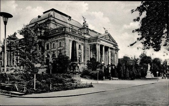 10 old PCs Wiesbaden in Hesse, various views