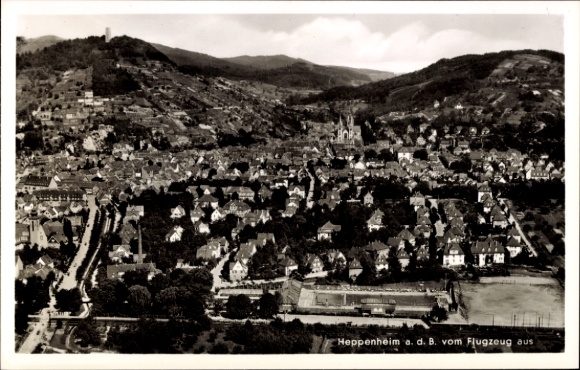 Ak Heppenheim an der Bergstraße, Luftaufnahme von  Stadtansicht, Häuser, Landschaft