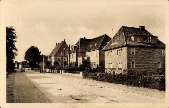 Postcard Oldenburg in Holstein, Hoheluftstraße, residential buildings