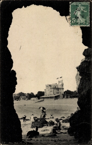 Postcard Morgat Crozon Finistère, beach, rock gate