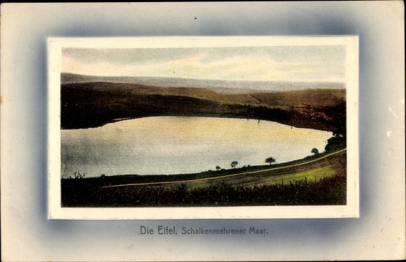 Ak Daun in der Eifel Rheinland Pfalz, Schalkenmehrener Maar, Landschaftsmotiv