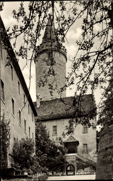 Ak Seitenroda in Thüringen, Leuchtenburg bei Kahla, Burghof
