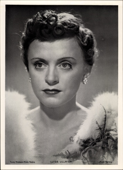 Photo actress Luise Ullrich, portrait