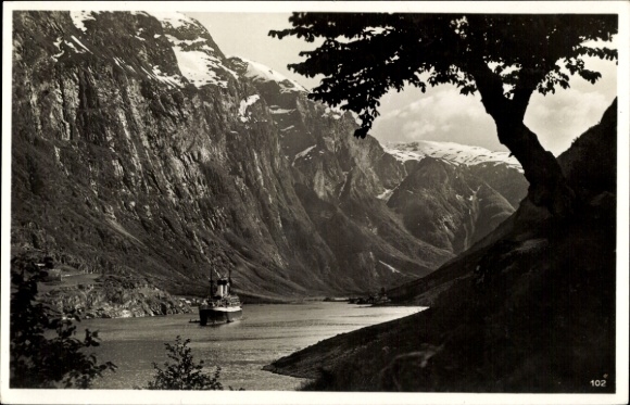 Ansichtkaart Gudvangen Noorwegen, Nærøfjord, stoomboot