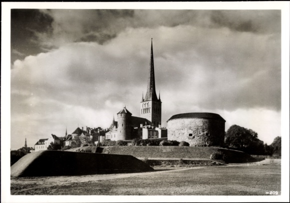 Photo Heinrich Hoffmann, Tallinn Reval Estonia, Hermannsturm, German advance, August 1941