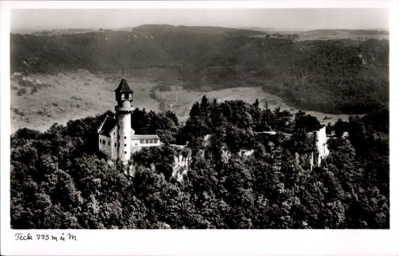 Postcard Owen unter Teck Württemberg, aerial photograph of Teck Castle
