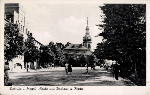 PC Zwönitz in the Ore Mountains, Saxony, market square, town hall, church, trees, people, street