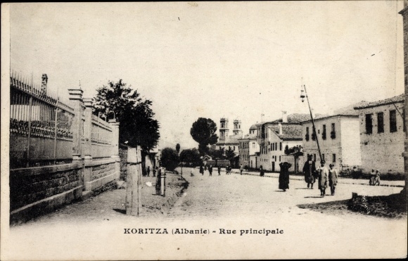 Ak Koritza albański, główna ulica