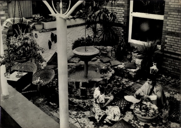 Postcard Großräschen in Lower Lusatia, Acksel restaurant, sukyaki table in the folklore garden