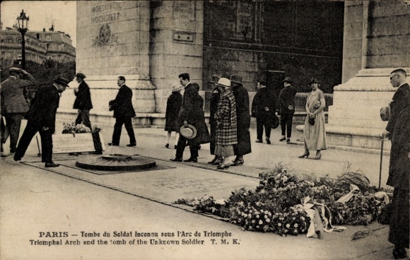 Postkaart Parijs VIII, Triomfboog, Graf van de Onbekende Soldaat