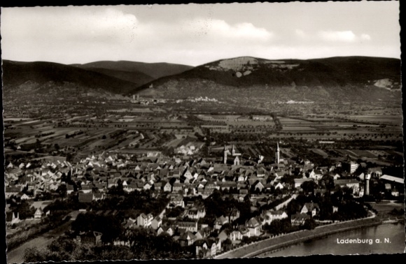 Ak Ladenburg am Neckar Baden, Fliegeraufnahme