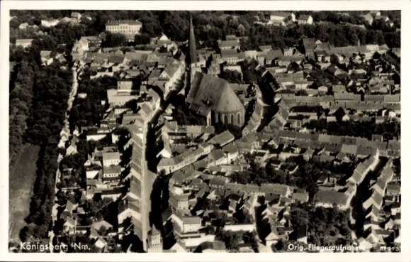 Postcard Königsberg in Bavaria Lower Franconia, aerial view of Königsberg, church in the center, old architecture