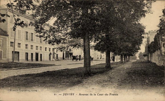 Ak Juvisy sur Orge Essonne, JUVISY - Avenue de la Cour-de-France