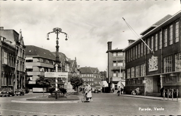 Postcard Venlo Limburg Netherlands, roundabout, historic buildings, lantern, people on the street