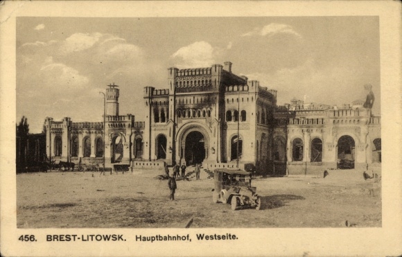 Postcard Brest Litowsk Belarus, Main Station, West Side