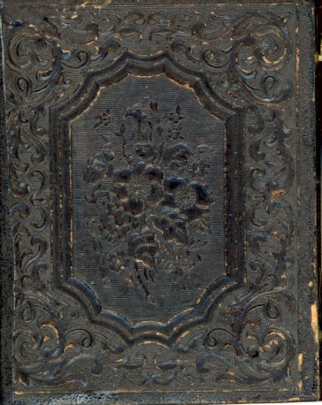 Daguerreotype Photo portrait Gold Frame Antique Velvet, Couple