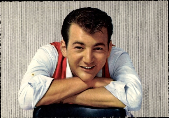 Postcard Actor Bobby Darin, portrait