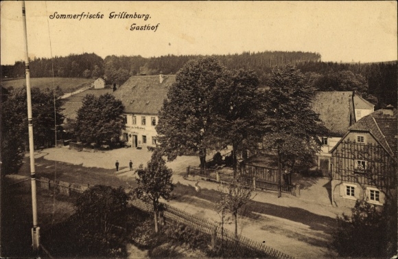 PC Grillenburg Tharandt in the Ore Mountains, inn, exterior view